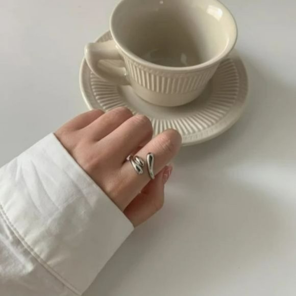 Womens Set of Two Silver And Gold Tear Shape Layers Twisted Open Ring Adjustable - Picture 11 of 14